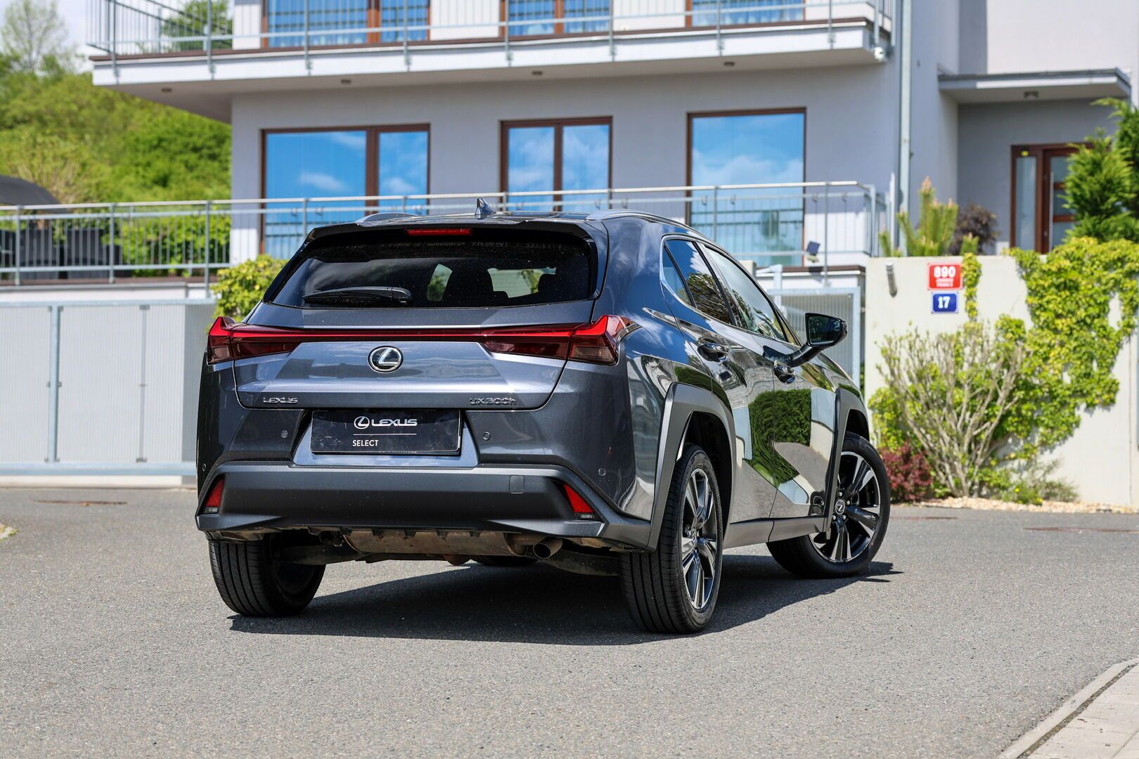 Lexus UX 300h, 300H 2.0 HEV BUSINESS TECH - fotka 4