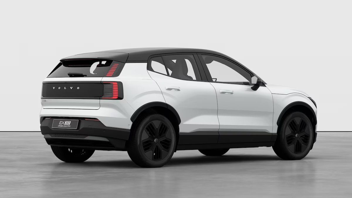 Volvo EX30, ULTRA, P8 AWD electric, 315 kW - fotka 5