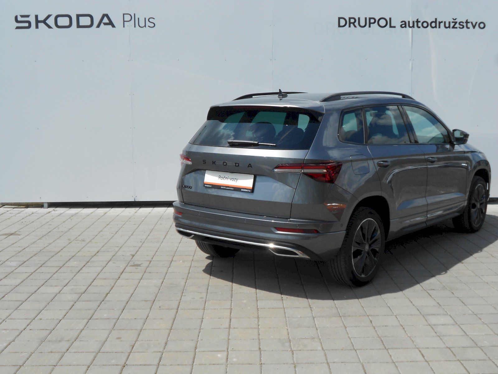 Škoda Karoq, 1.5 TSI - 110 kW, Sportline DS - fotka 2