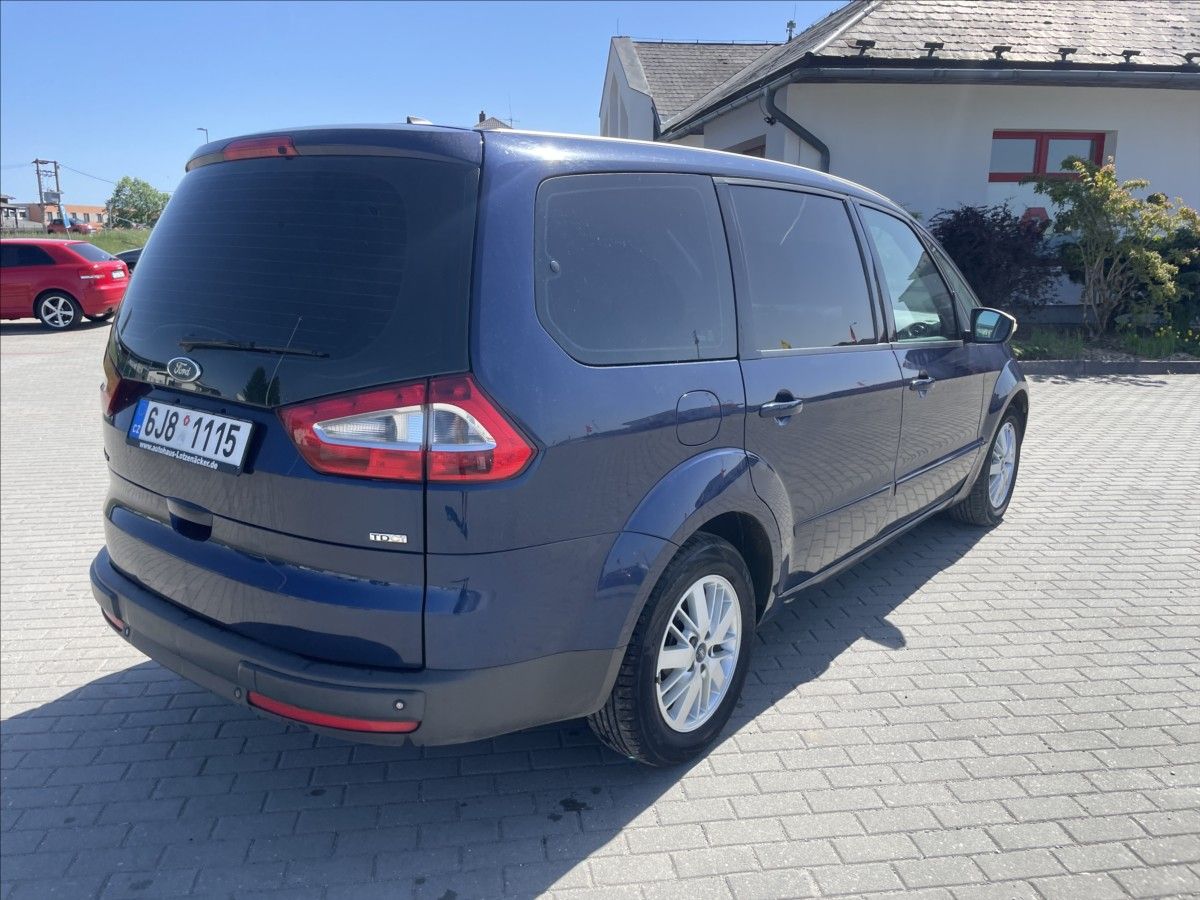 Ford Galaxy, 2,0 TDCi 103kw 7míst Tažné - fotka 4