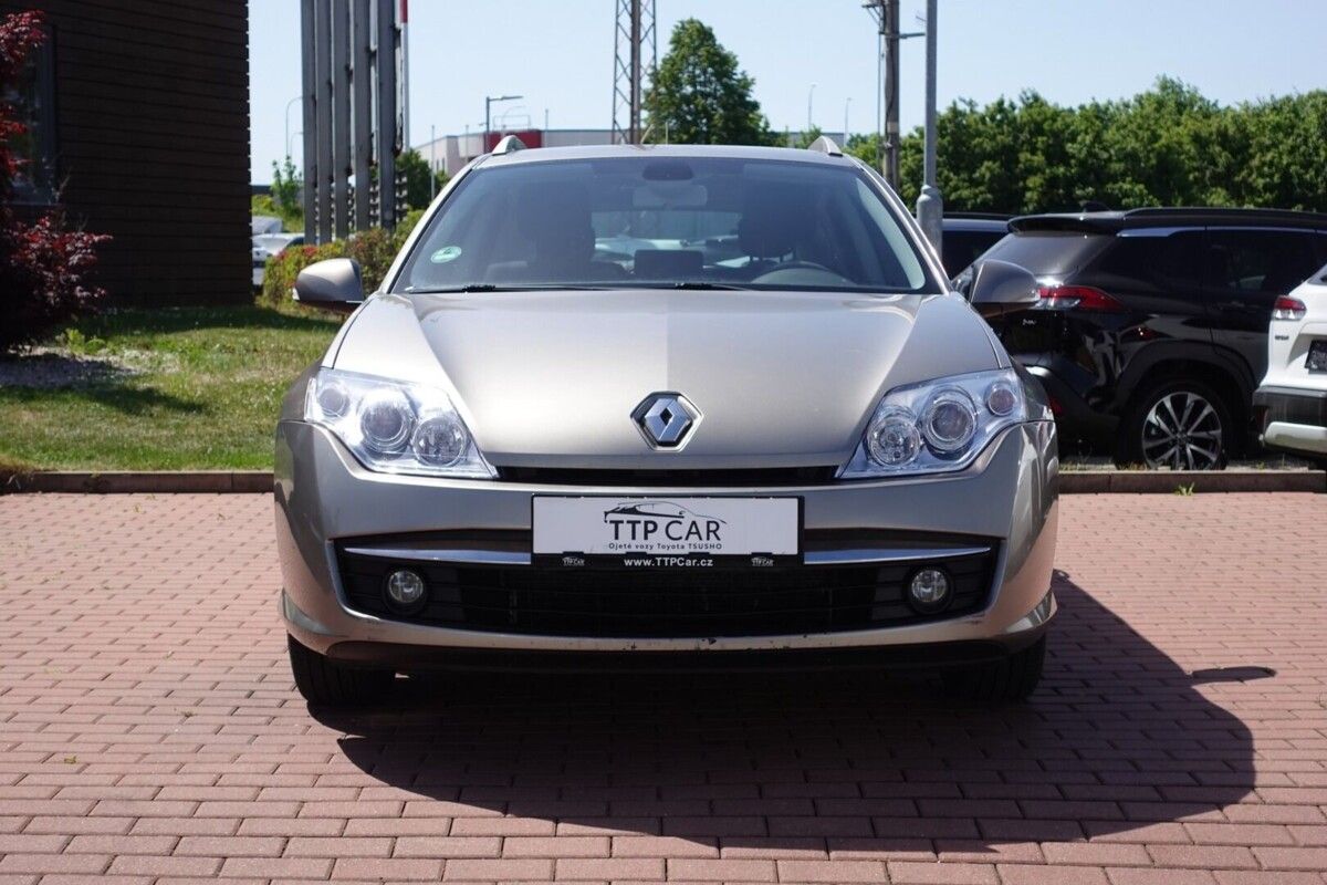 Renault Laguna, 2.0 16V Expression Grandtour - fotka 2