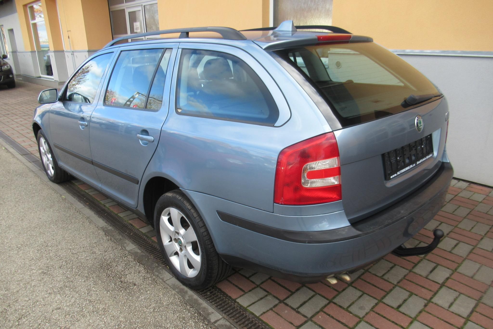 Škoda Octavia, 1.9 TDI 4x4 TAŽNÉ - fotka 2