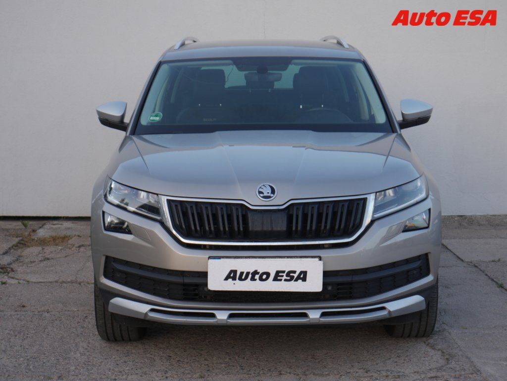 Škoda Kodiaq, 2.0 TDi 4x4 - fotka 2