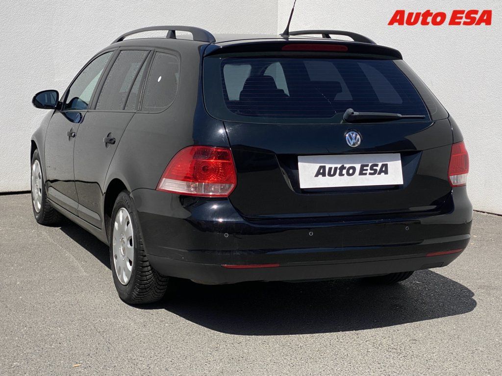 Volkswagen Golf, 1.6 Variant,Trendline - fotka 6