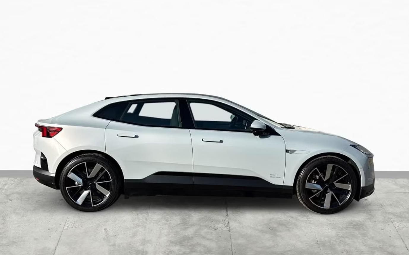 Polestar 4, LR Plus 360k Pano. HuD Matrix - fotka 4