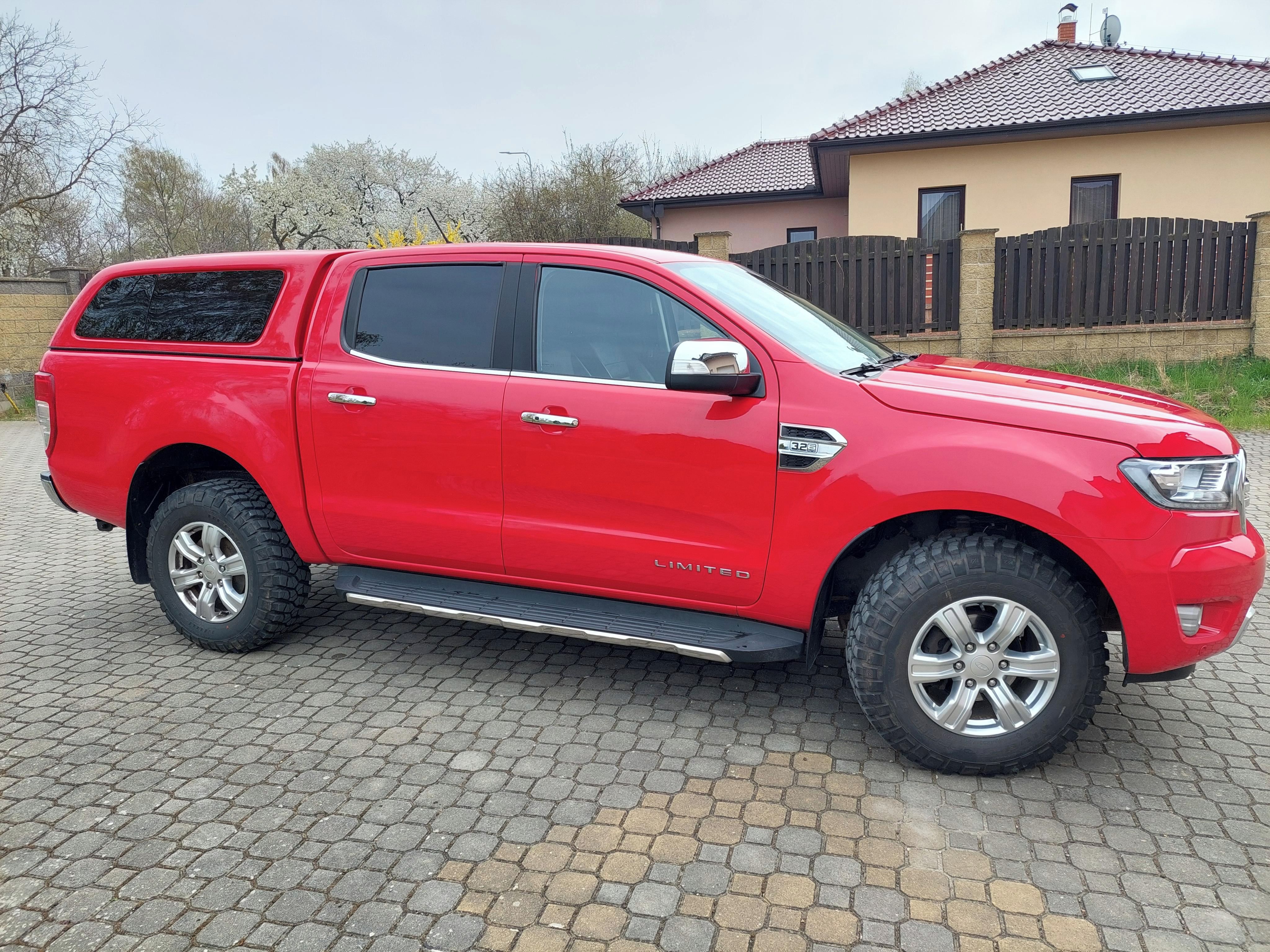 Ford Ranger, 3,2 TDCi, 4x4 A/T Limited ČR - fotka 5
