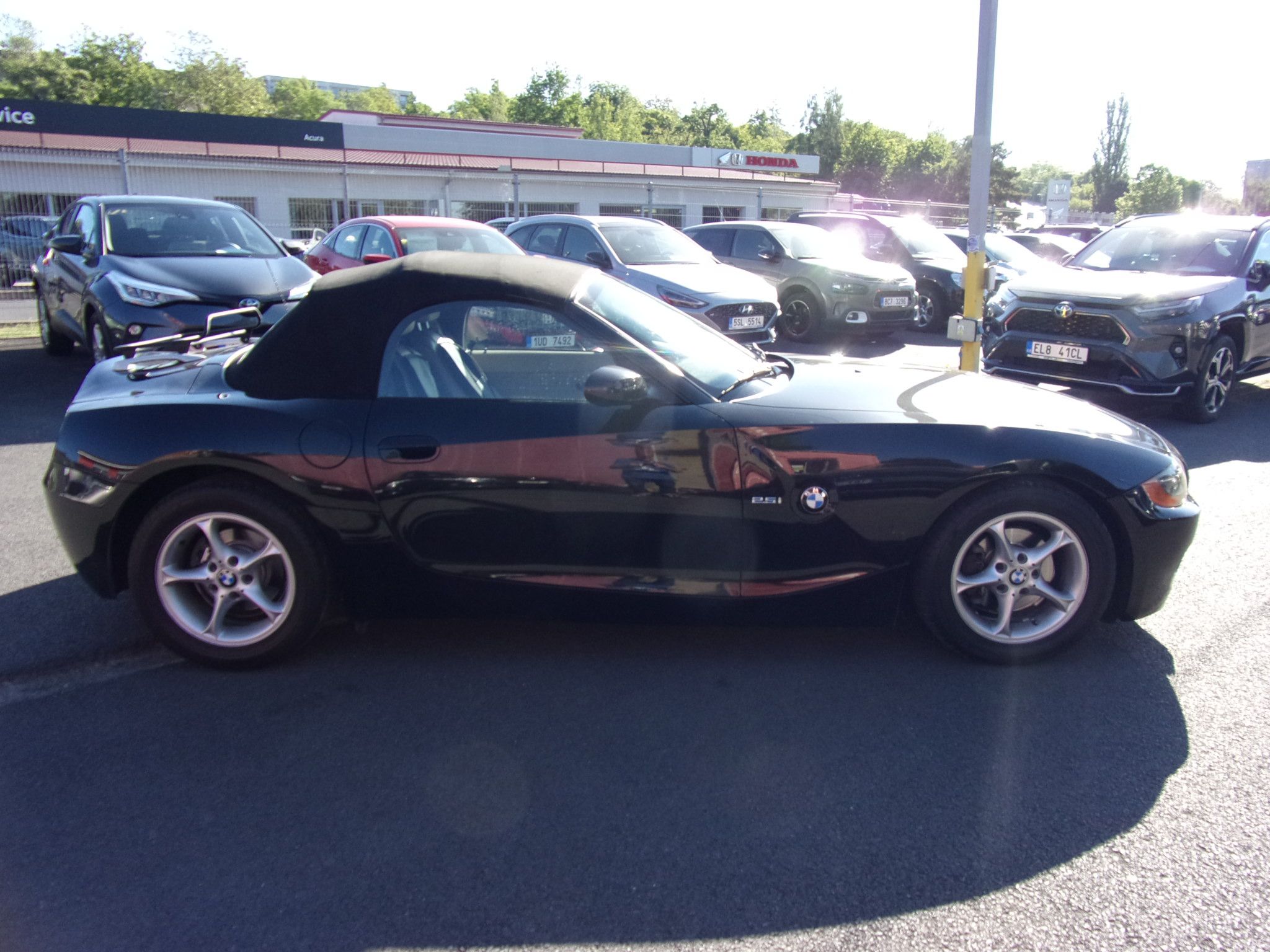 BMW Z4, 2,5 i  Roadster 141kW kůže - fotka 2