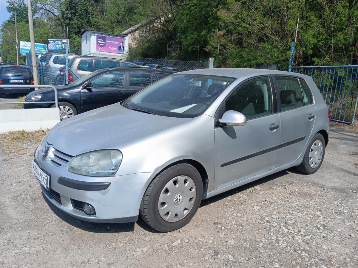 Volkswagen Golf, 1,4 i - fotka 4