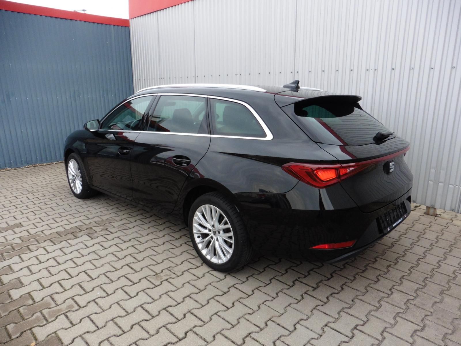 Seat Leon, 2,0 TDI Xcellence ST, ... - fotka 4