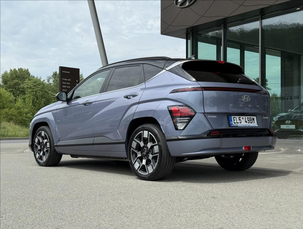 Hyundai Kona, Power 65kWh  Style Premium - fotka 2