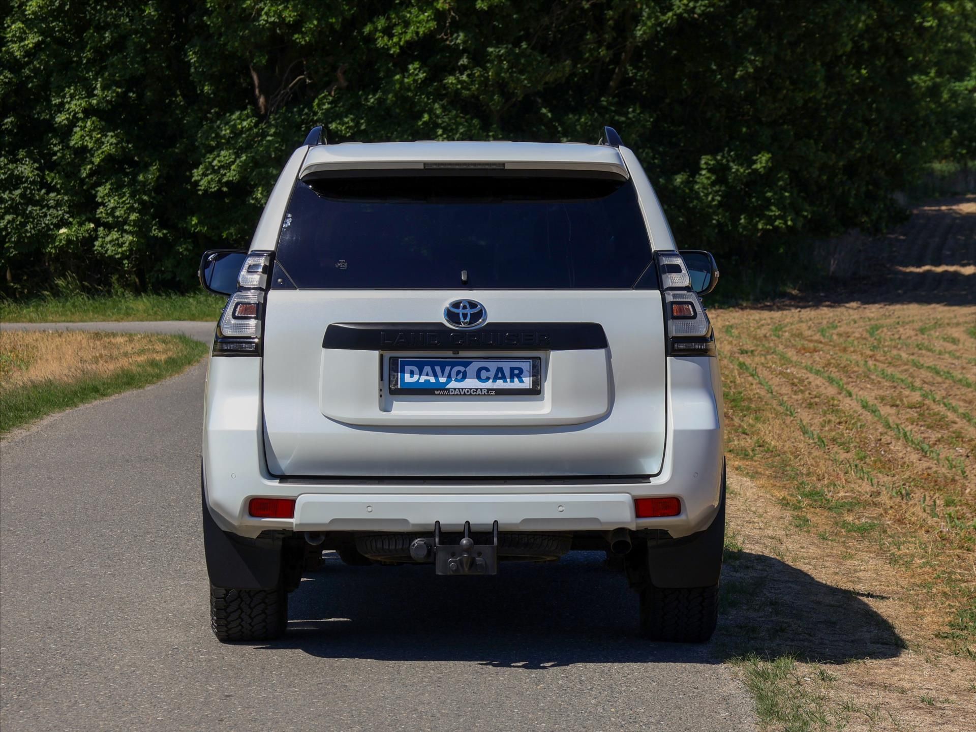 Toyota Land Cruiser, 2,8 D-4D 150kW Executive CZ DP - fotka 6