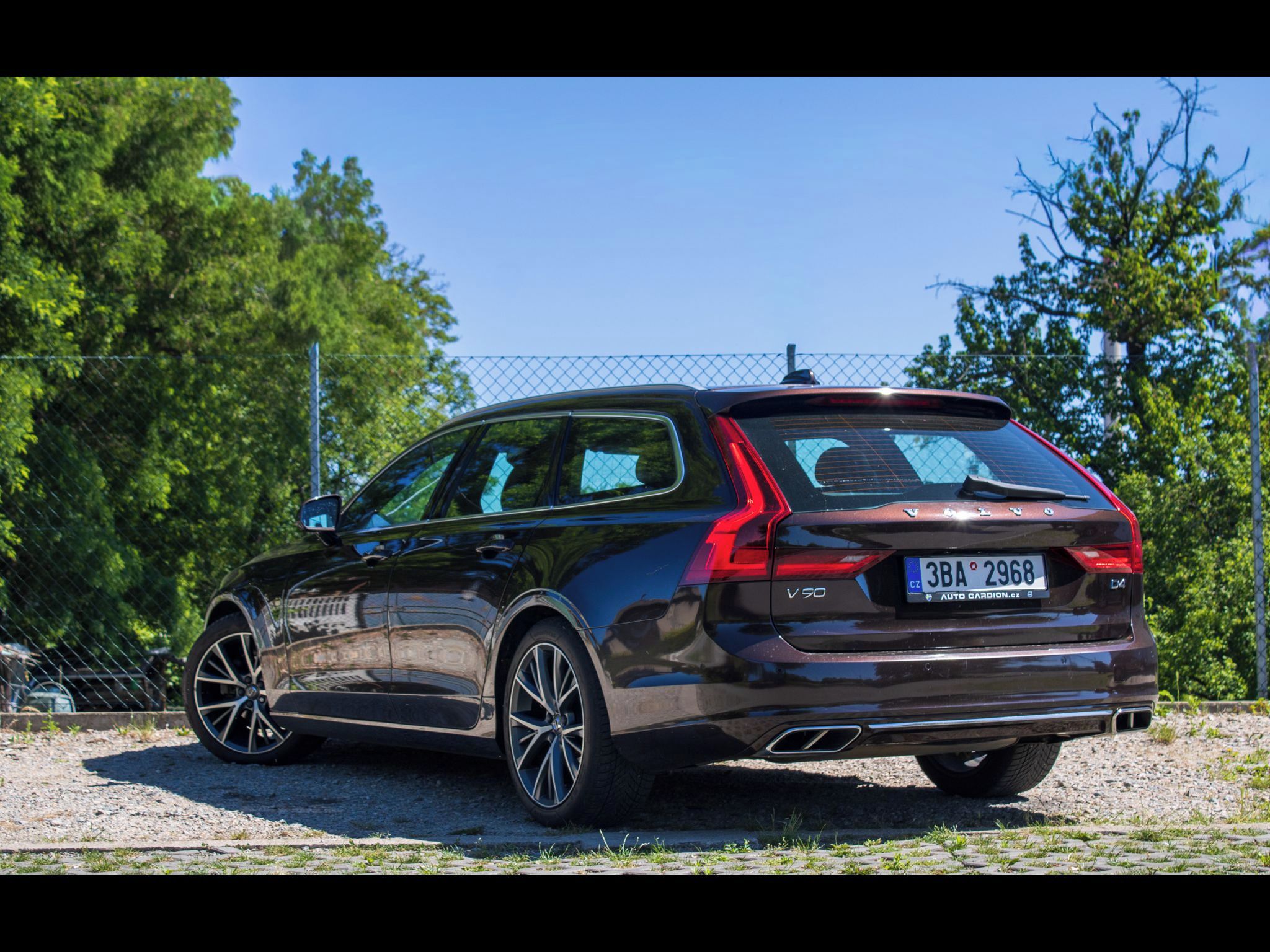 Volvo V90 - fotka 5
