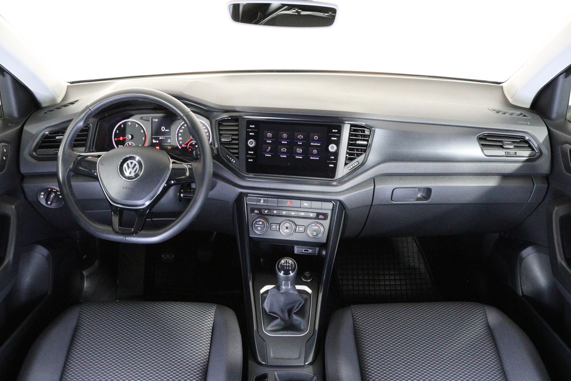 Volkswagen T-Roc, 1,0TSI /TAŽNÉ ZAŘÍZENÍ SKLOPNÉ - fotka 5