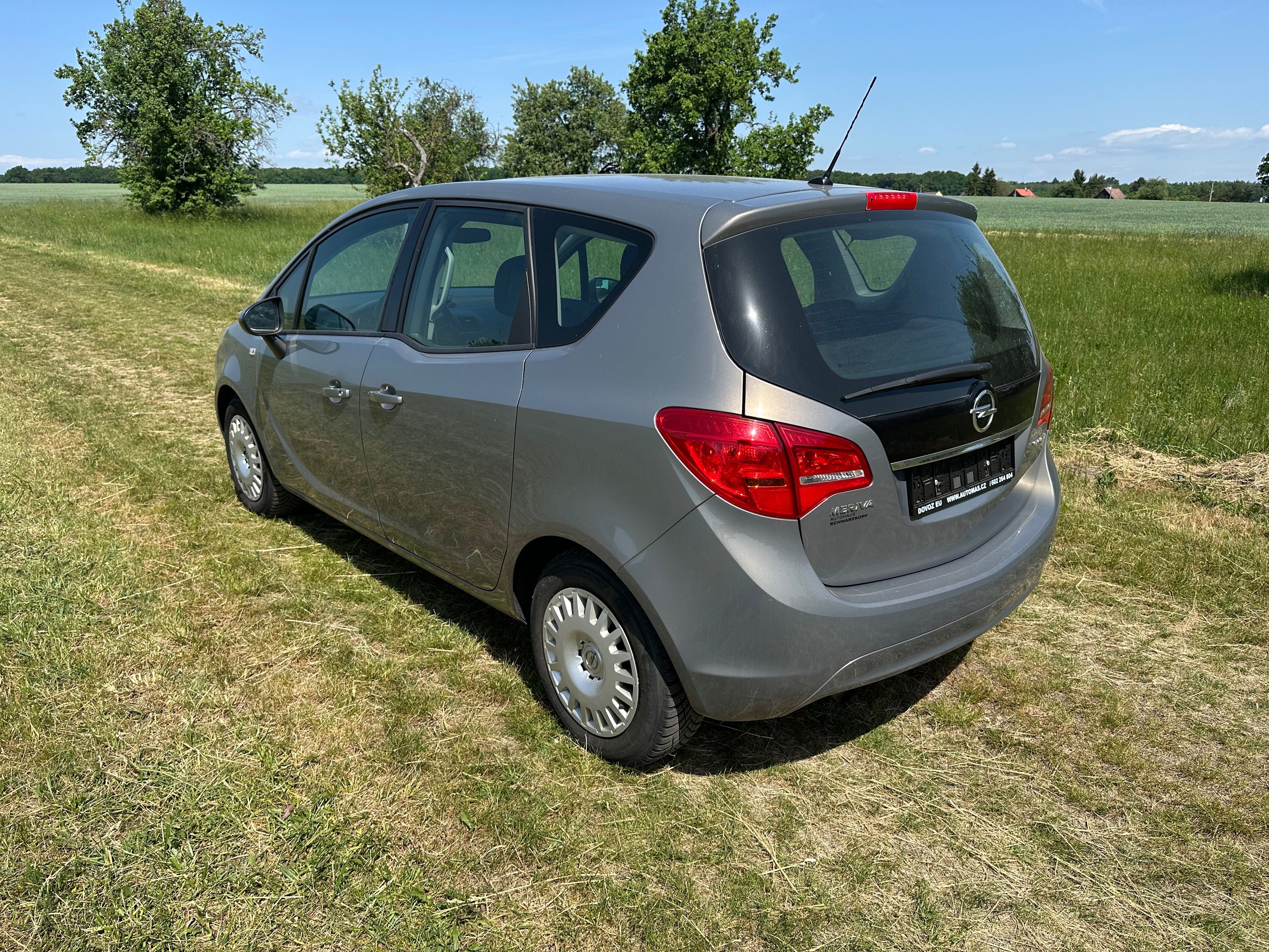 Opel Meriva, 1.4-88kw-112000 km - fotka 4