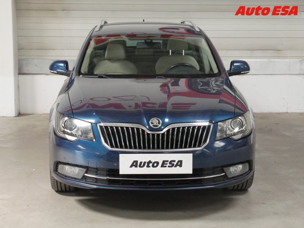 Škoda Superb, 1.6 TDI - fotka 2