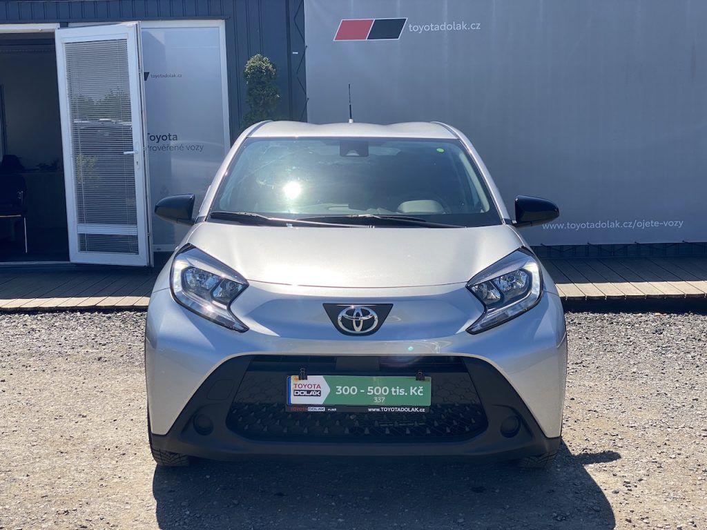 Toyota Aygo, 1.0i, ČR-1m, Comfort, automat - fotka 3