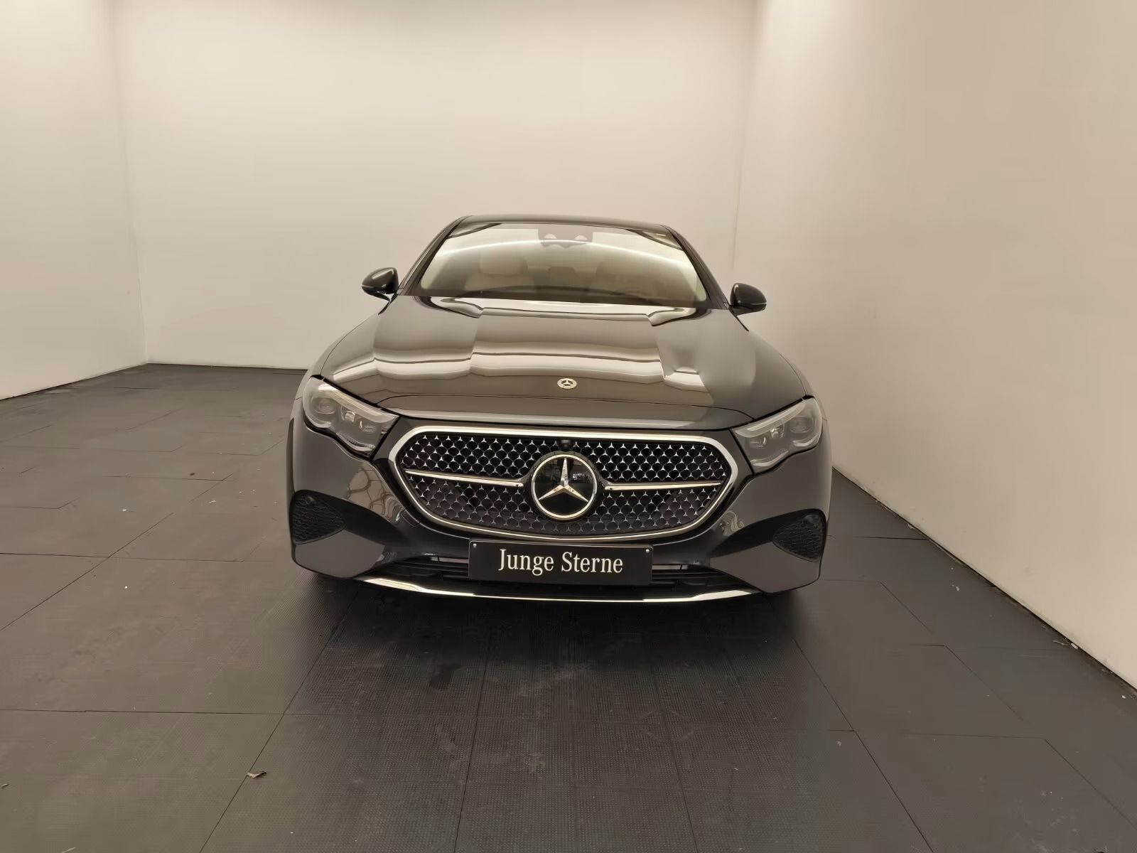 Mercedes-Benz Třídy E, E 300 de Avantgarde Advanced+