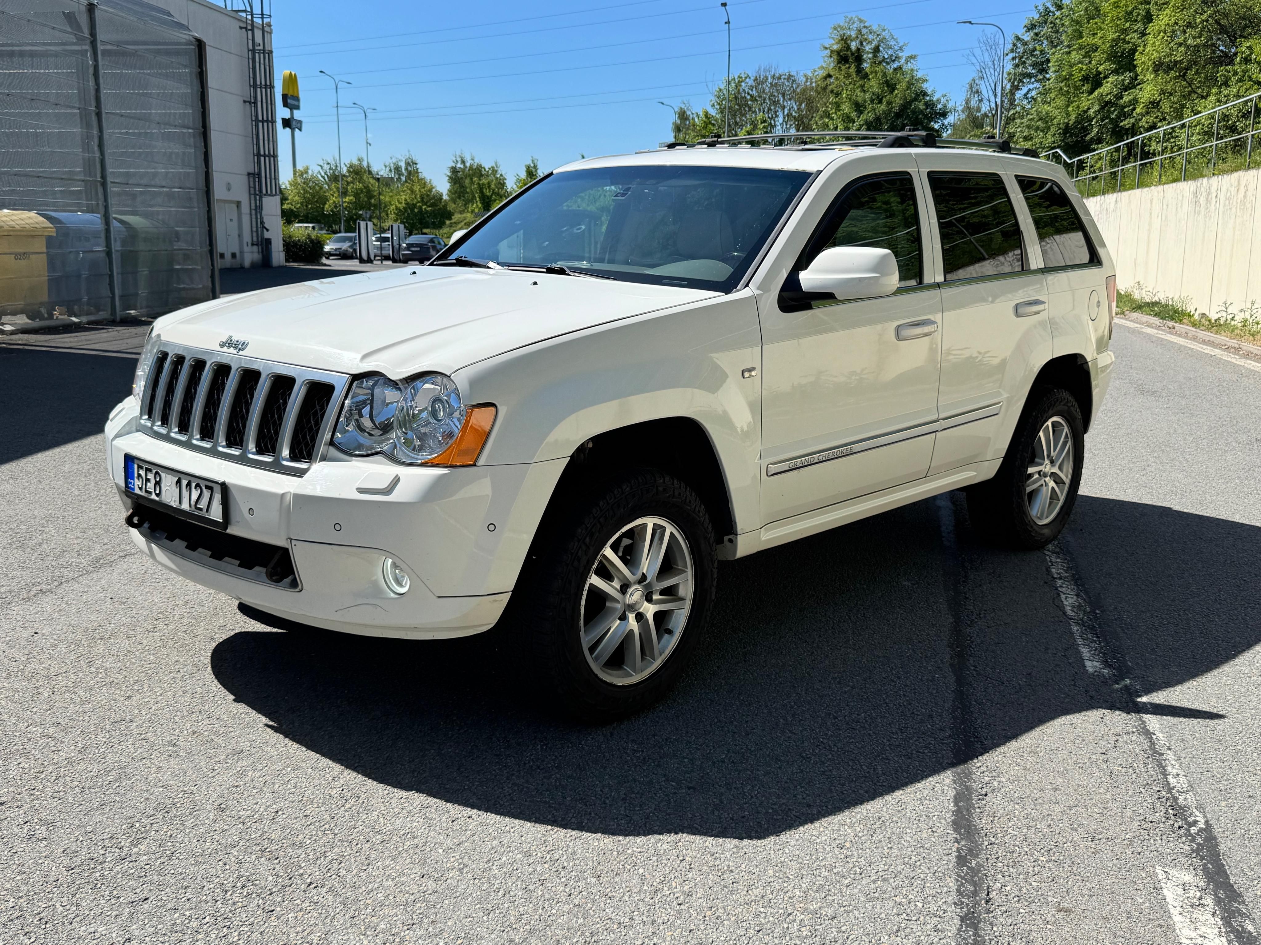 Jeep Grand Cherokee, Overland 2008 bez DPF původ CZ - fotka 2