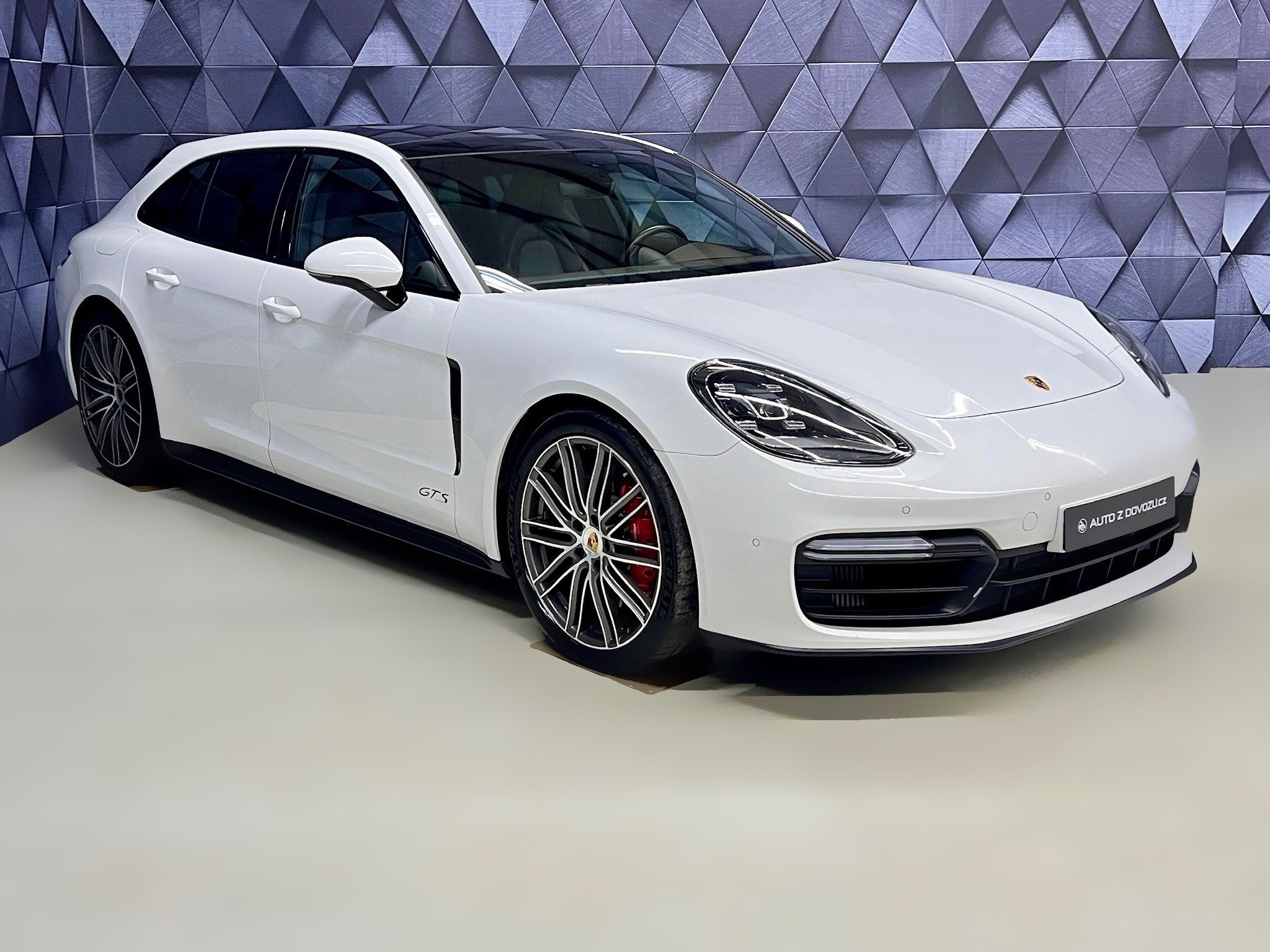 Porsche Panamera, GTS 338KW SPORT TURISMO - fotka 4