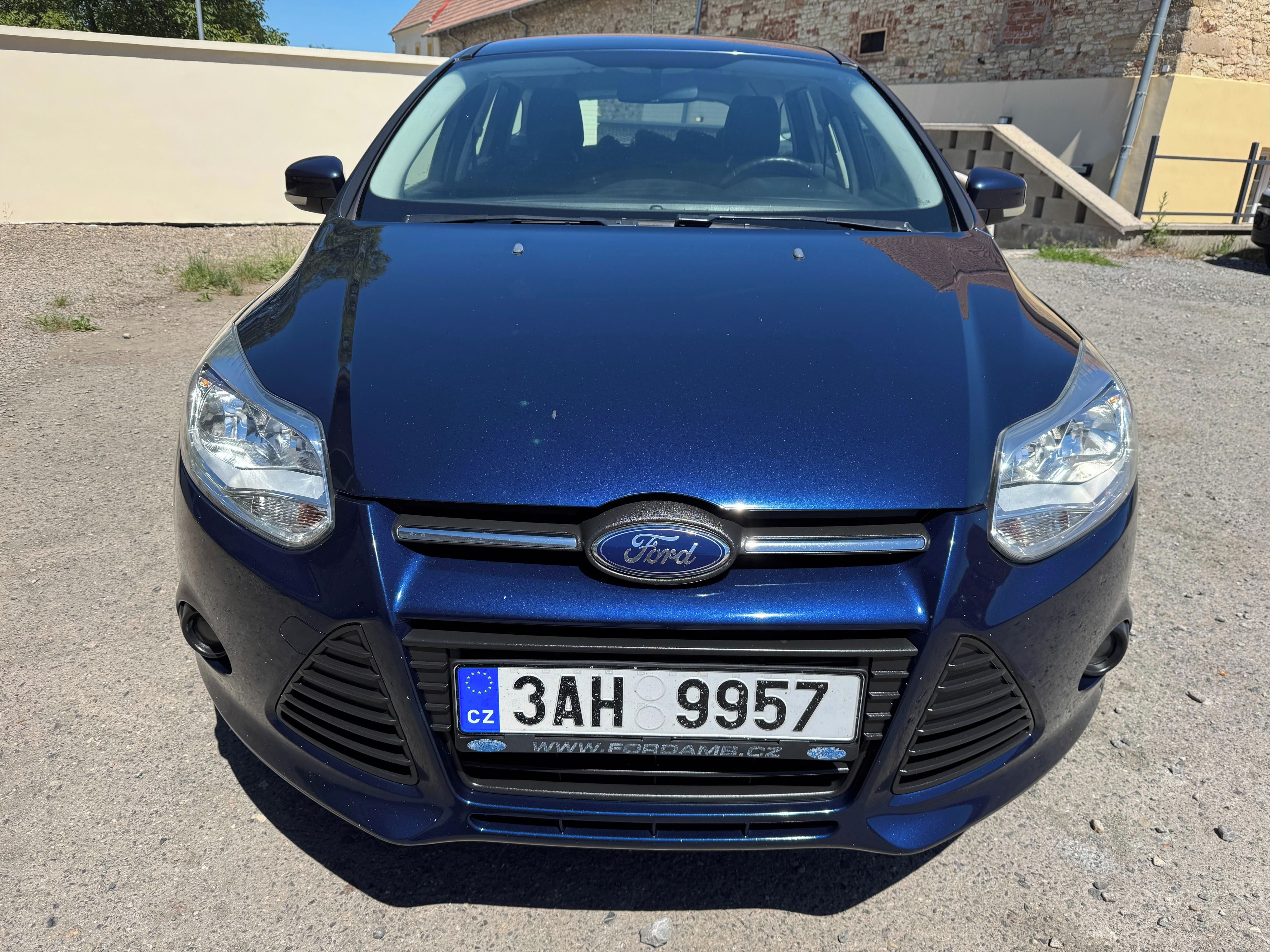 Ford Focus, 1.6 Ti-VCT 77KW CZ 1. maj. - fotka 2