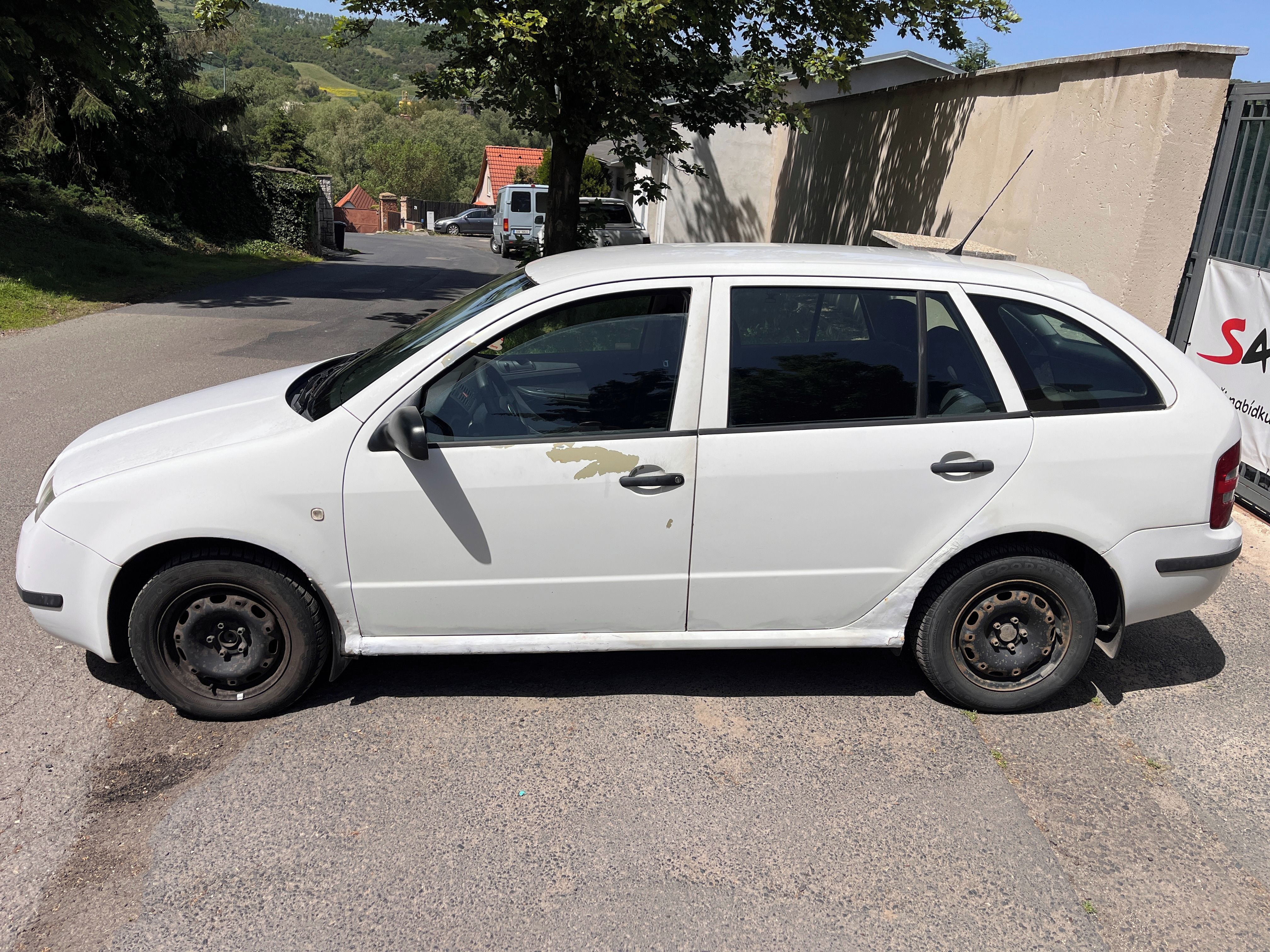 Škoda Fabia, 1.4 MPI 50KW, NOVÁ STK - fotka 5