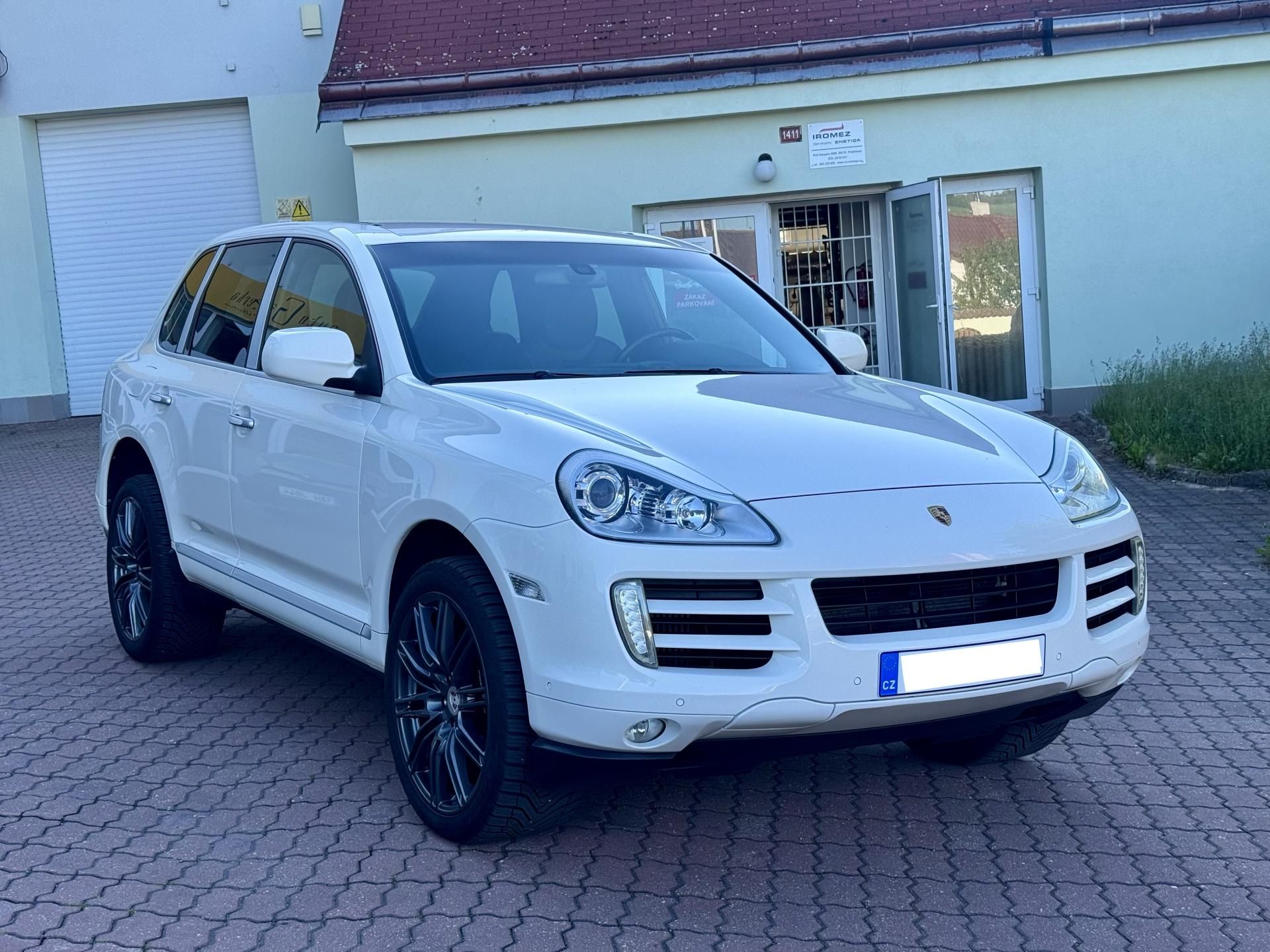 Porsche Cayenne, Diesel 176kW - fotka 3