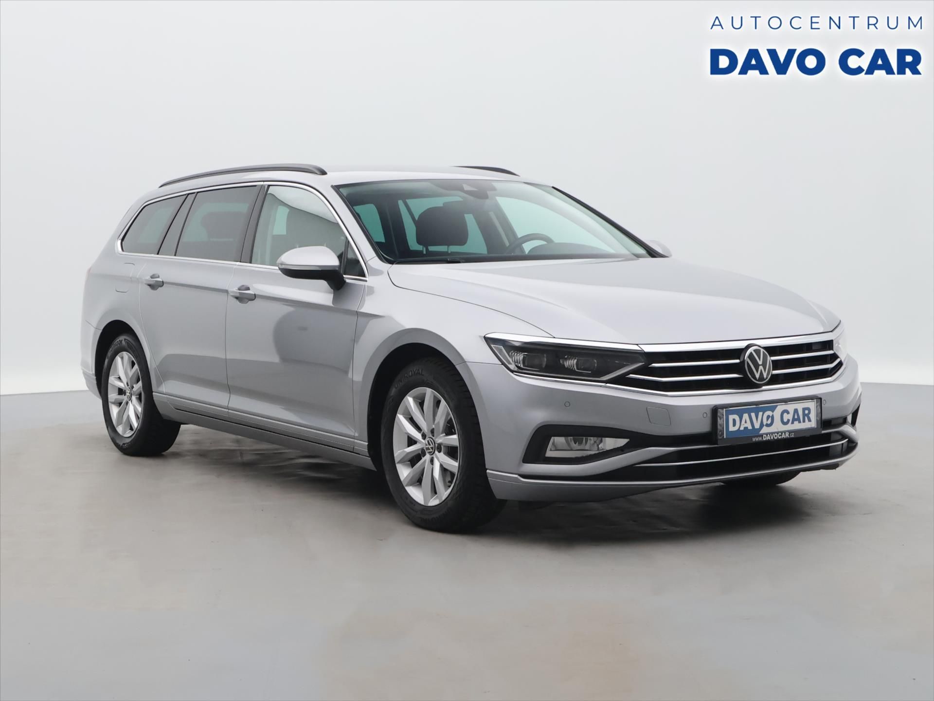 Volkswagen Passat, 2,0 TDI 110kW DSG ACC matrix