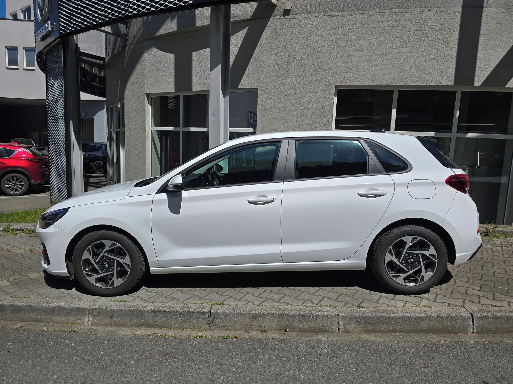Hyundai i30, 1.0 T-GDi Comfort, serv.kn.,CZ - fotka 2