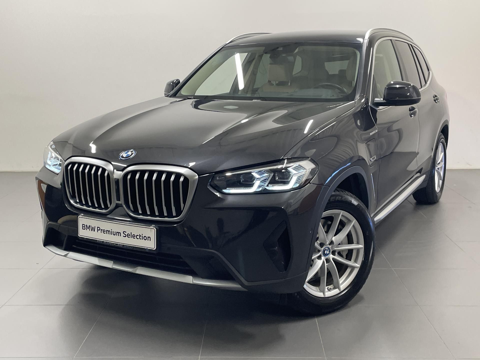 BMW X3, X3 30e Plug-in Hybrid