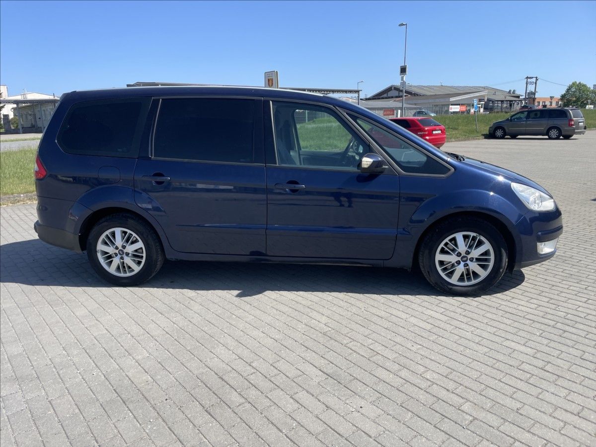 Ford Galaxy, 2,0 TDCi 103kw 7míst Tažné - fotka 5