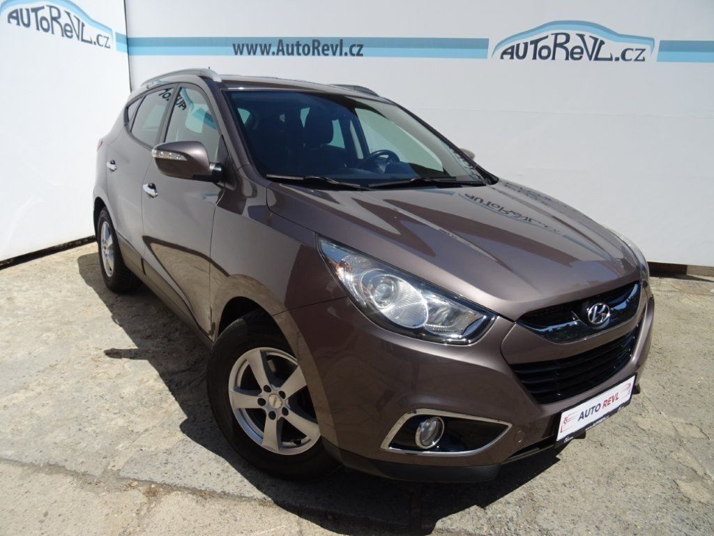 Hyundai ix35, 2.0CRDi,135kW,4X4,1majČR,navi