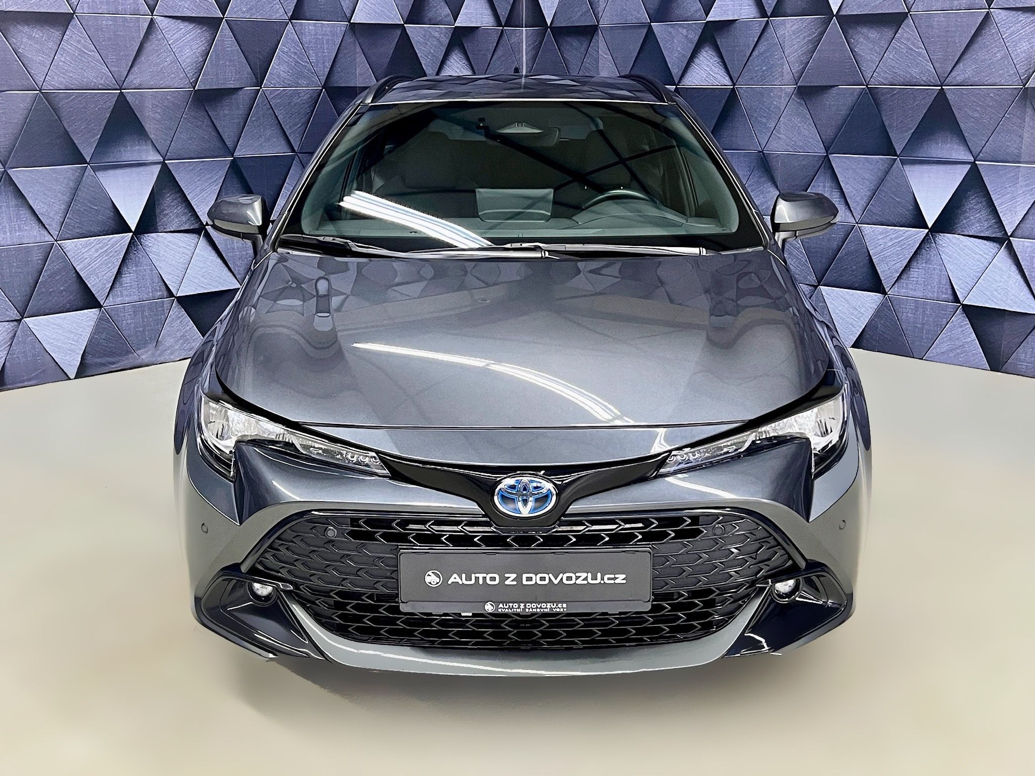 Toyota Corolla, 1.8 HYBRID e-CVT COMFORT - fotka 3