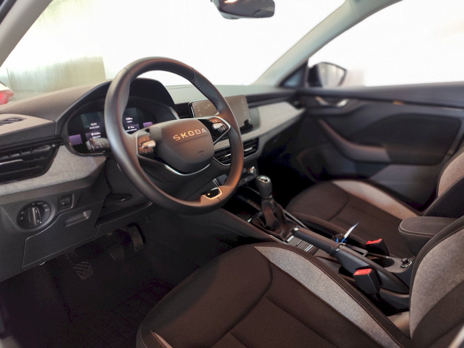Škoda Scala, SCALA SELECTION 1.0 TSI 85 kW - fotka 6