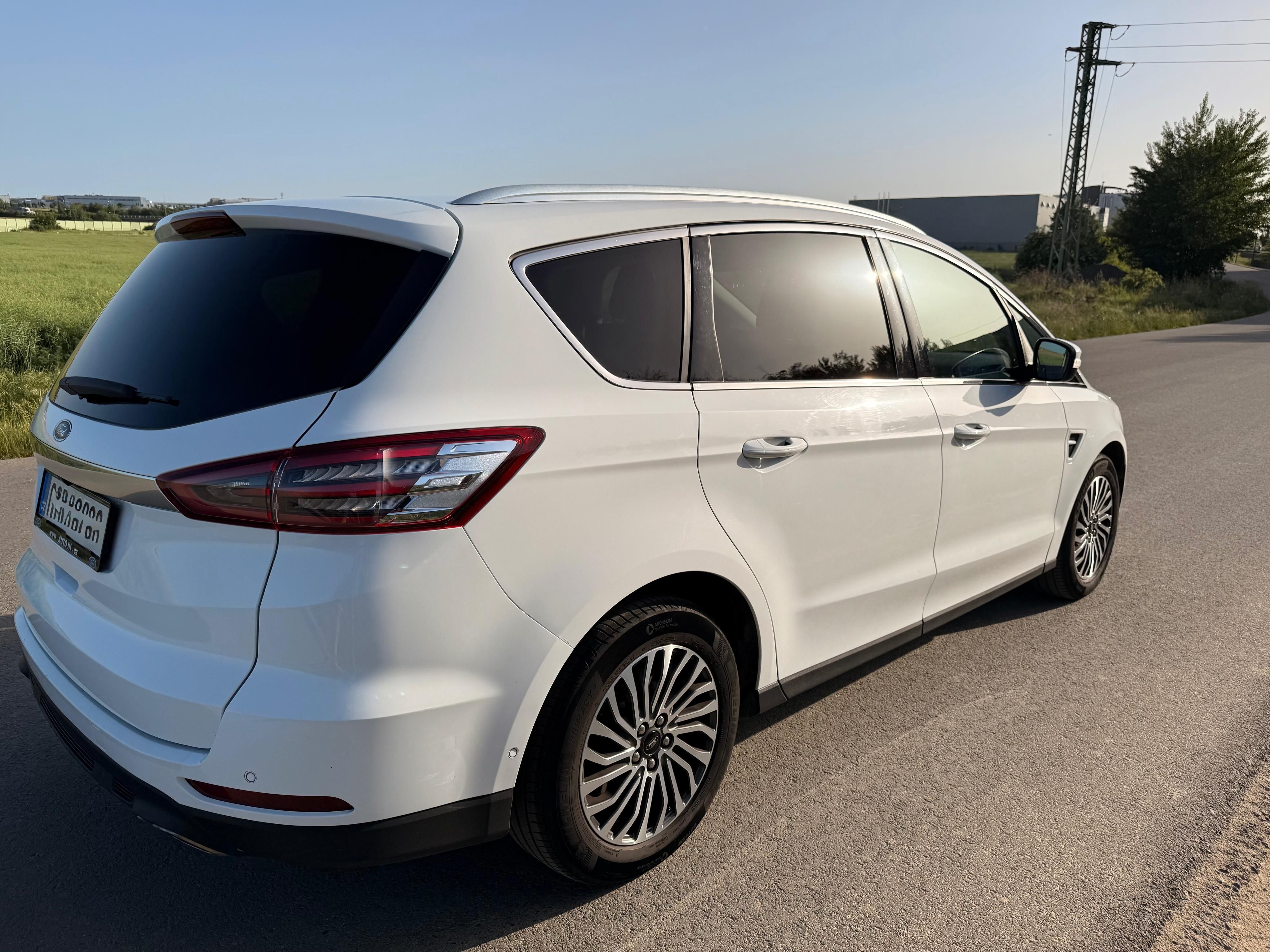 Ford S-MAX, Ford S-MAX 2.0 TDCi AT8 - fotka 3