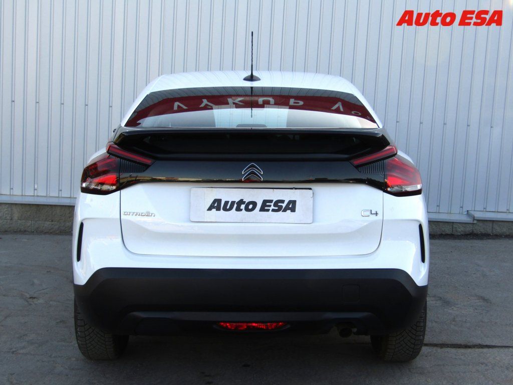 Citroën C4, 1.2,ČR - fotka 5