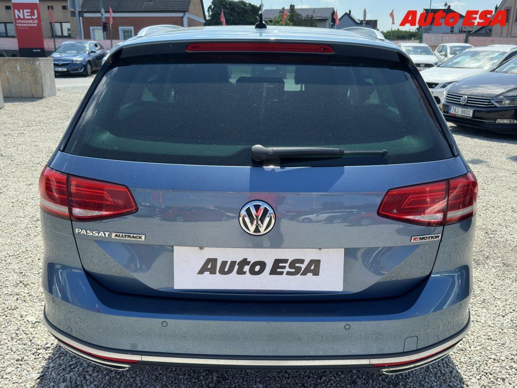 Volkswagen Passat, 2.0TDI,ČR - fotka 5