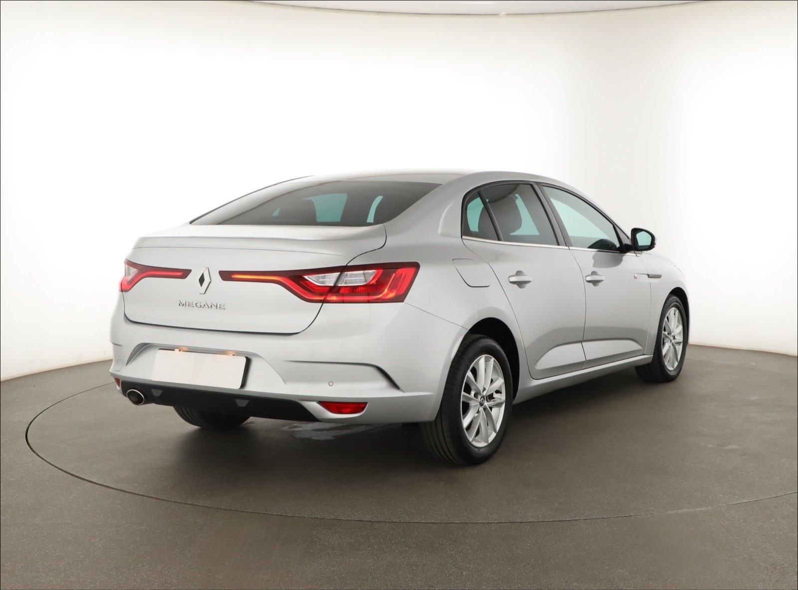 Renault Mégane, 1.5 dCi, Automatická klima - fotka 5