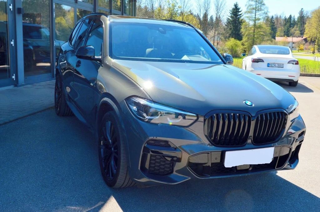 BMW X5, X5 xDrive 30 d M-Sportpaket|22 - fotka 3