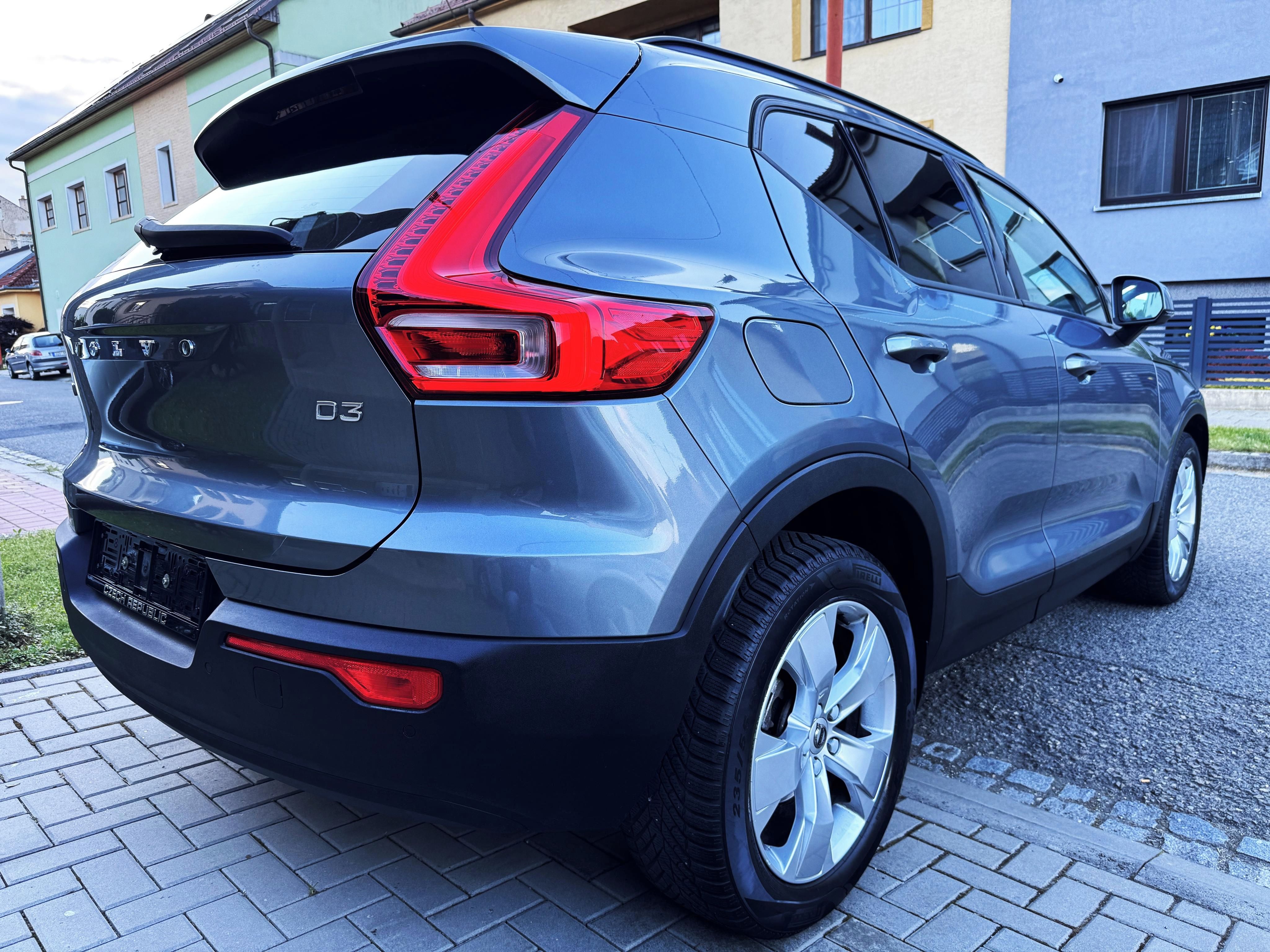 Volvo XC40, 2.0D3 AUTOMAT,LED,POLOKŮŽE,DPH - fotka 5