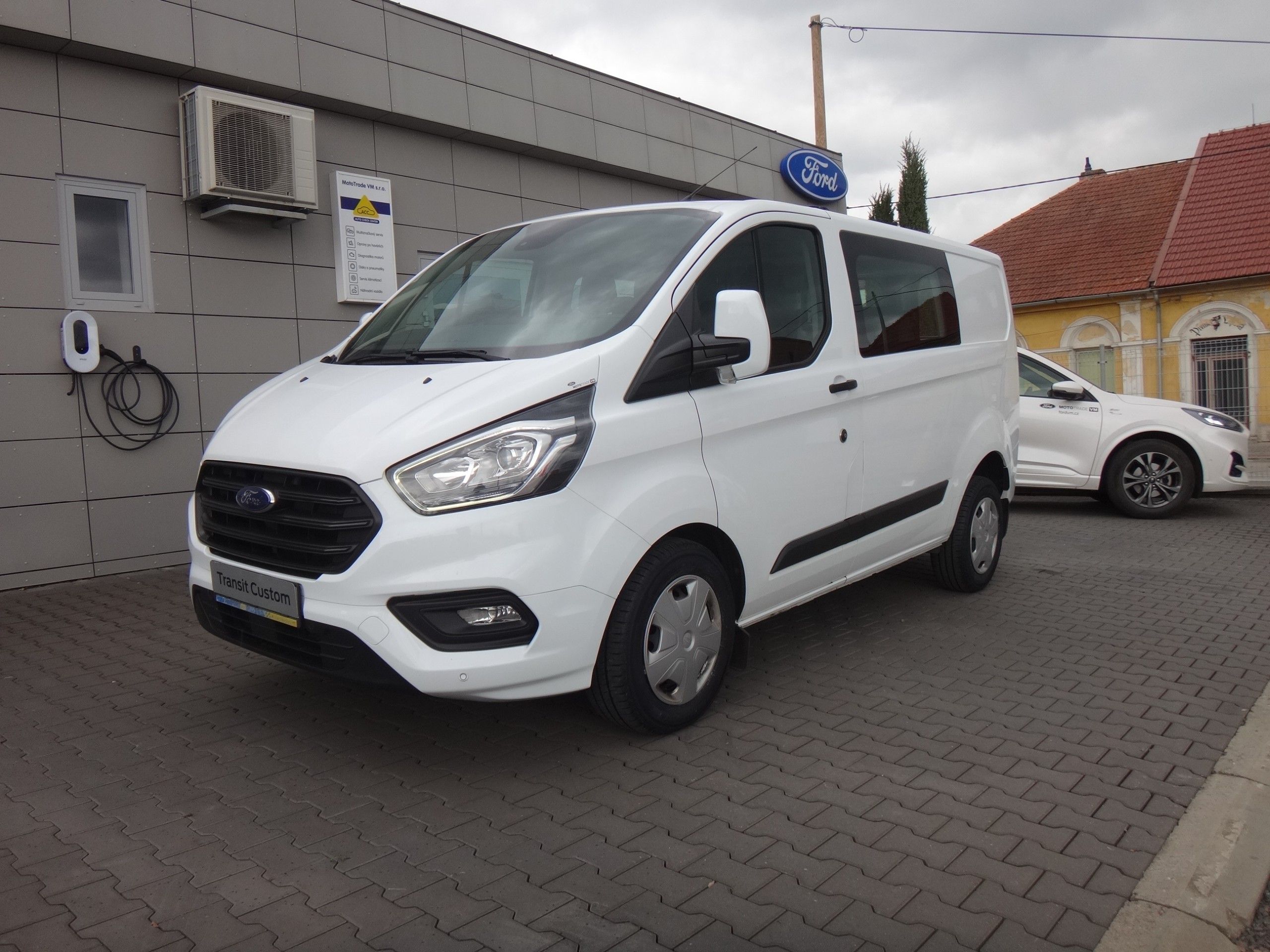 Ford Transit Custom, Trend 320 Kombi Van_L1H1_2.0Ec