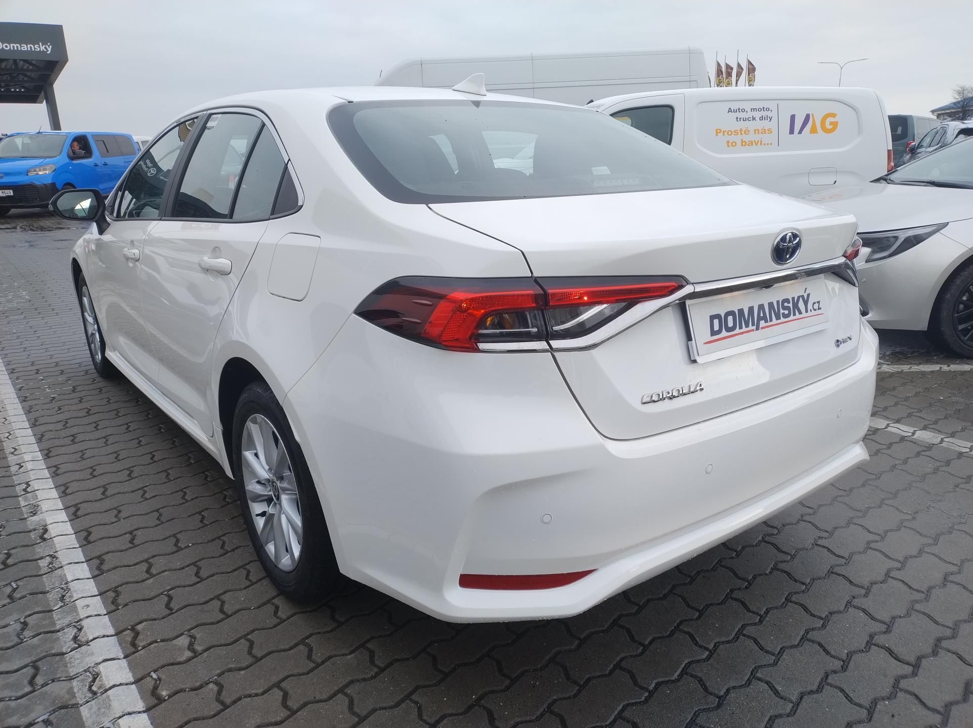 Toyota Corolla, SD 1.8 FHEV Comfort TECH - fotka 4