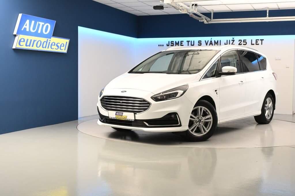 Ford S-MAX, 2.0 140 kW LED SONY ACC Webast - fotka 2