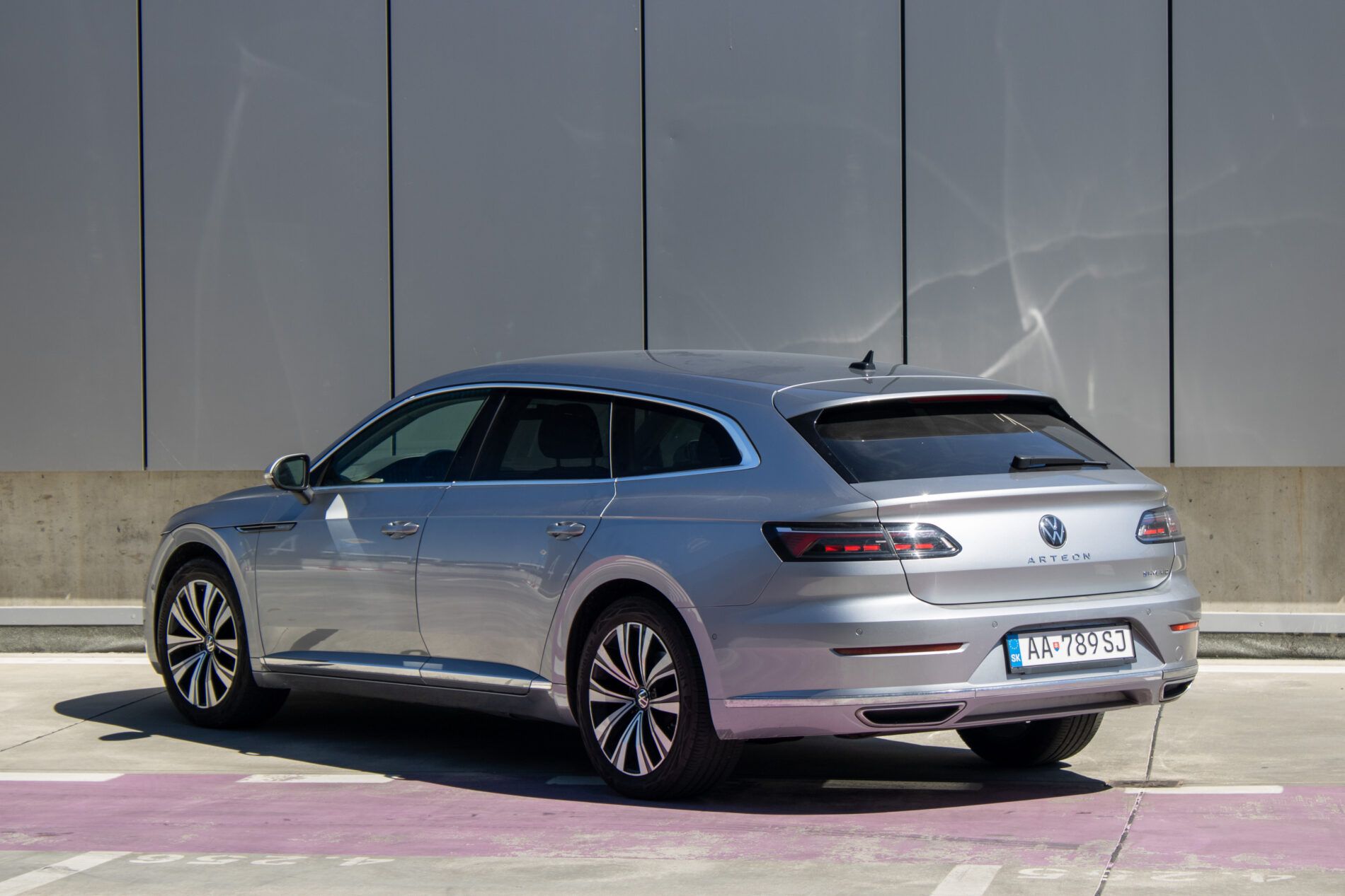 Volkswagen Arteon Shooting Brake - fotka 4