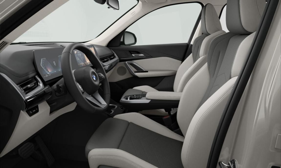 BMW X1, sDrive18i - fotka 2