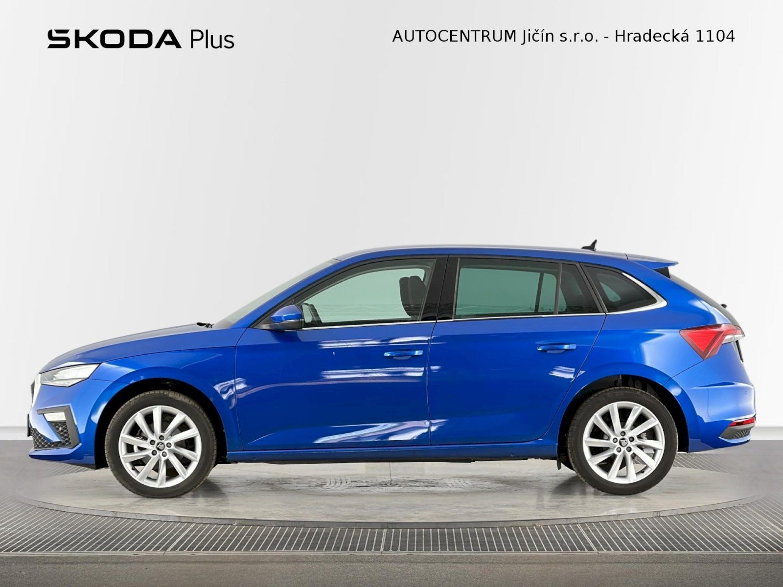 Škoda Scala, DSG 1.0TSI 85kW Top Selection - fotka 3