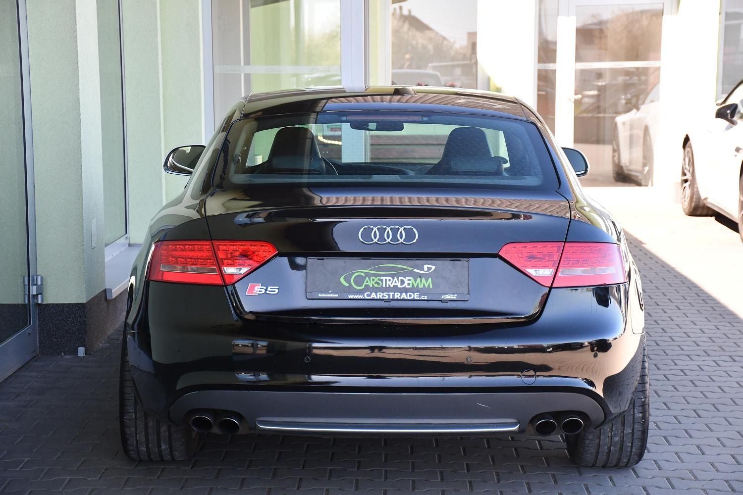 Audi S5, 4.2FSI V8 MANUÁL QUATTRO - fotka 6