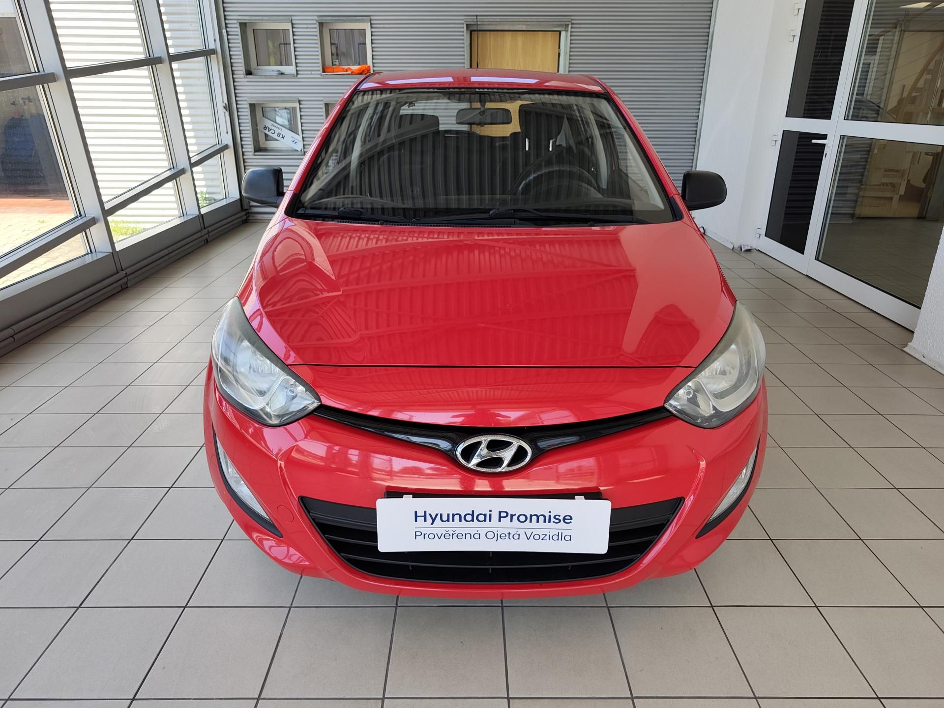 Hyundai i20, 1.2i 62kW, Klima - fotka 6