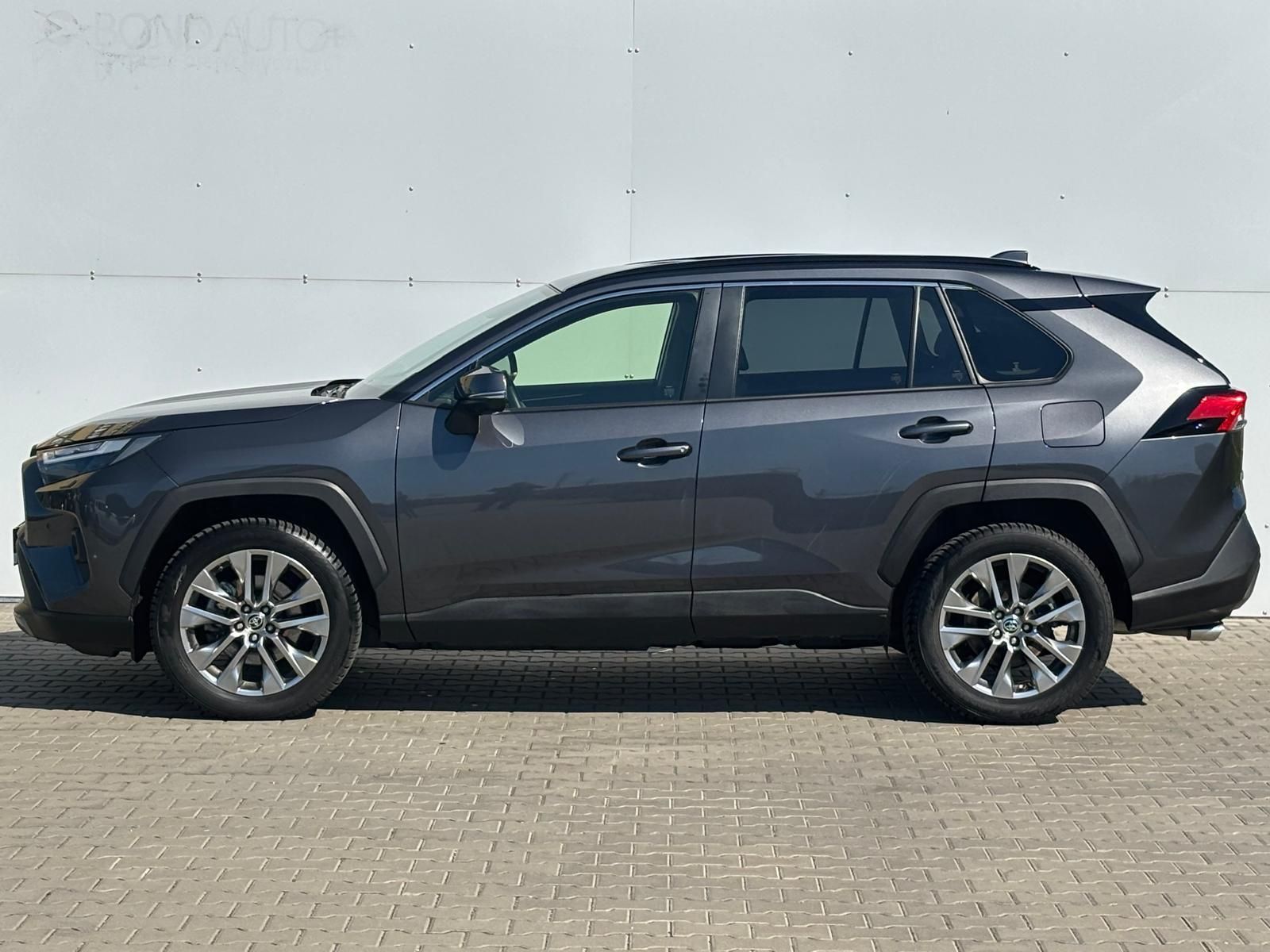 Toyota Rav4, 2.5 HSD e-CVT AWD Executive - fotka 3