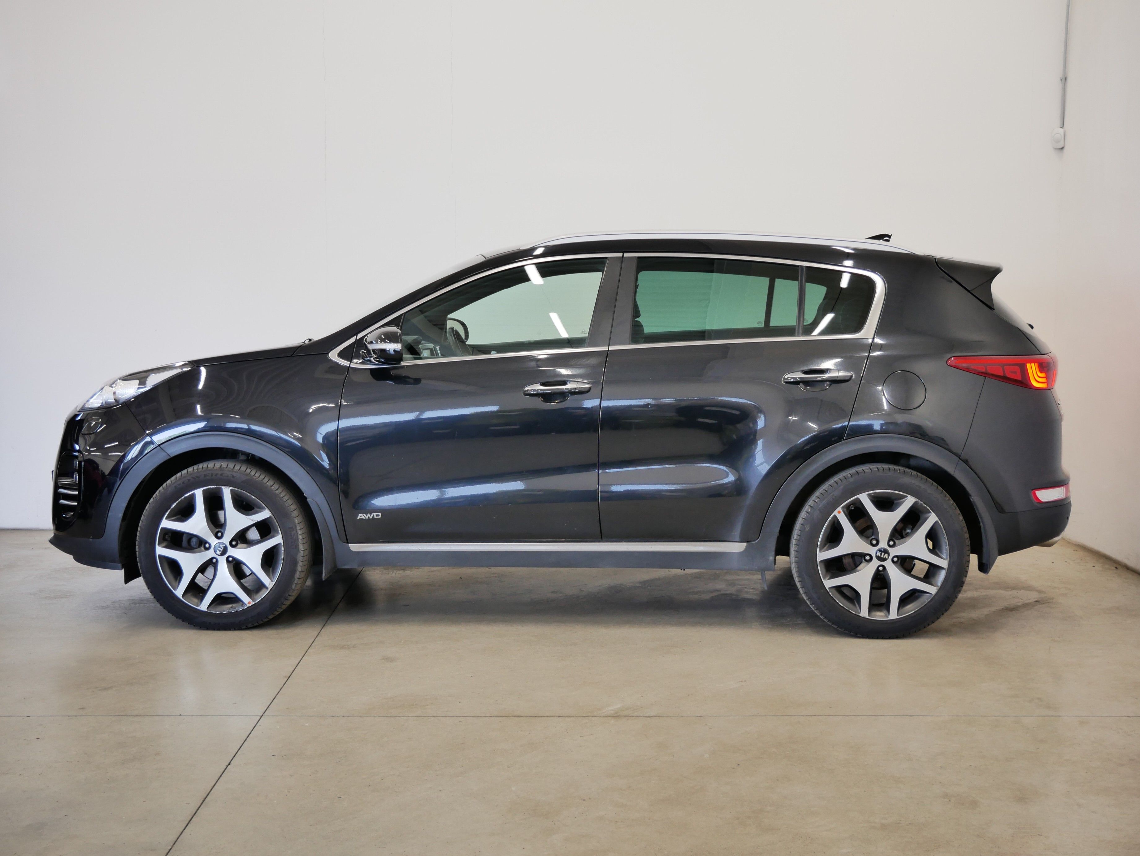 Kia Sportage, 2.0 CRDi 136 kW 4x4 GT-line - fotka 3