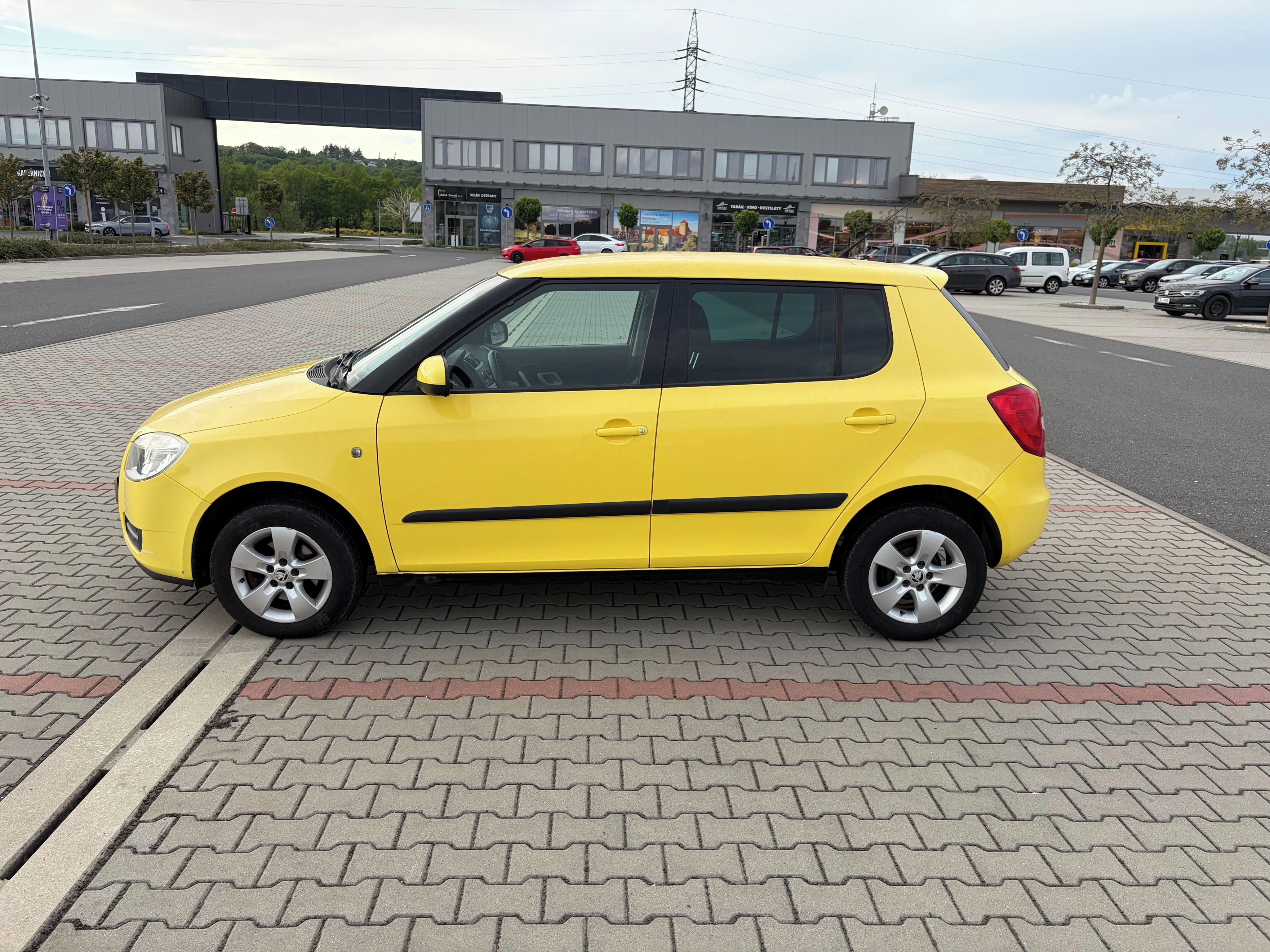 Škoda Fabia, II 1.2 HTP 44kw klima - fotka 6